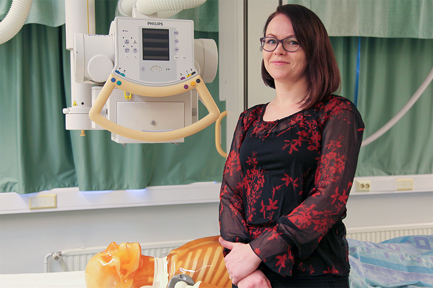 muuttanut Lidia Syrjänen opiskelee röntgenhoitajaksi Oulun ammattikorkeakoulussa. 